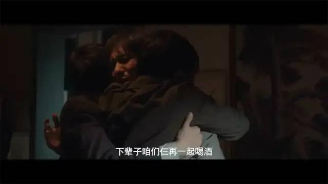 女性三角区毛发里长疙瘩是什么原因,女性三角区毛发里长疙瘩是什么原因越来越大了