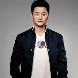 一、吴京代言和平精英的背景分析