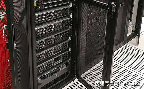 一、选择合适的服务器硬件与软件