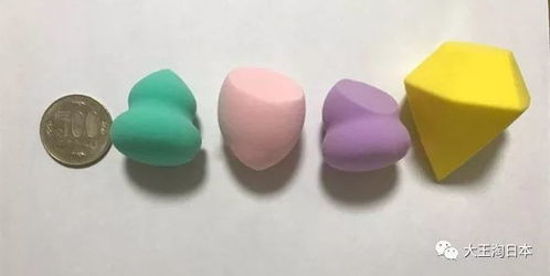 一、彩妆蛋与粉扑的选择标准