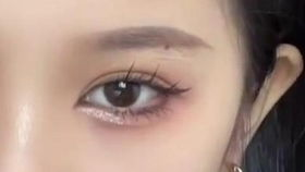 一、日常简约眼影画法