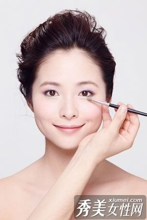 一、彩妆化妆师的职业定位
