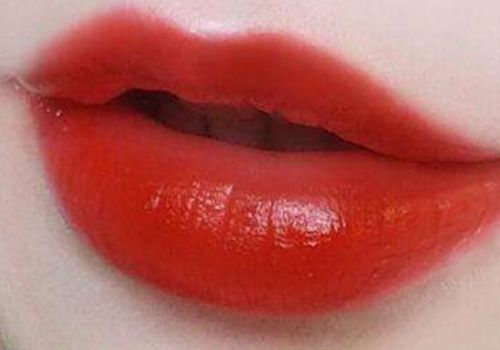 一、外贸原单彩妆的概念及来源