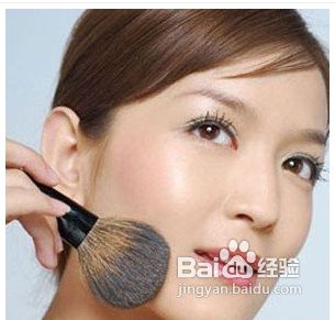 一、彩妆的基础步骤