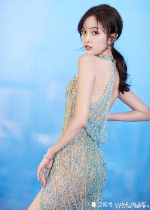 一、李羲儿服饰风格概述