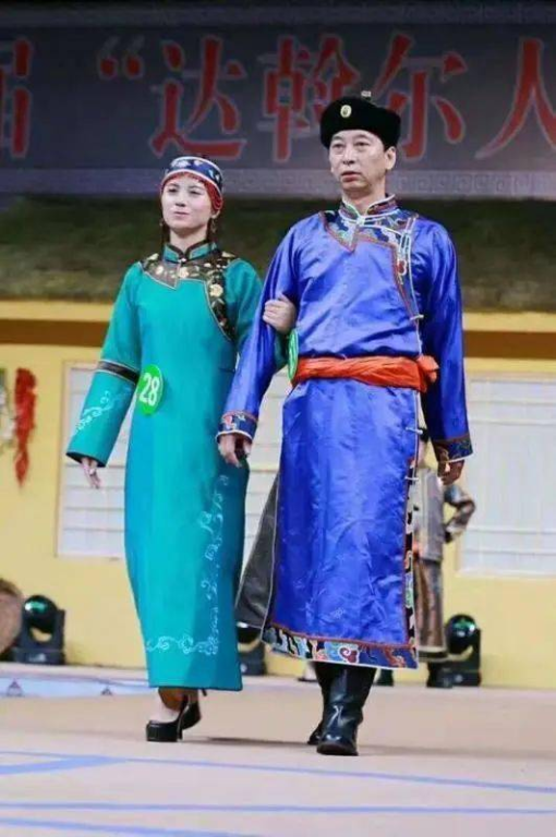 一、名扬e族服饰品牌故事