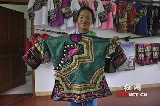 一、苗族服饰的历史渊源