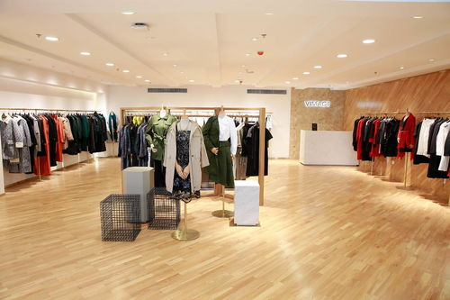 一、蔓花生服饰店的时尚理念