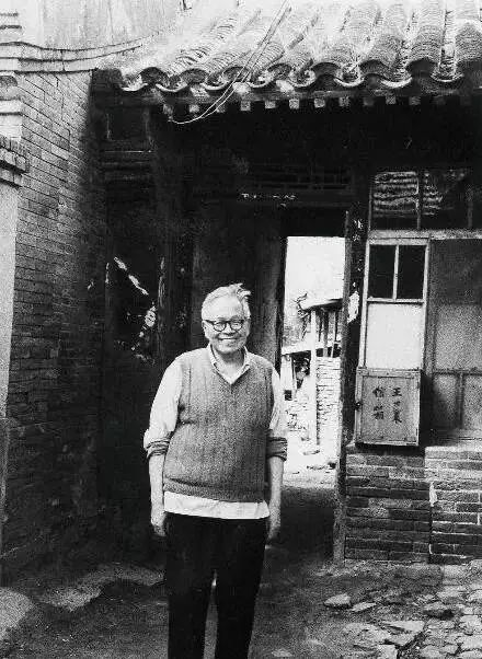 一、王世襄先生与民族服饰的深厚渊源