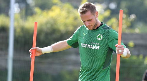 沃尔夫斯堡夏窗动作不大,科菲尔特期待稳定发展