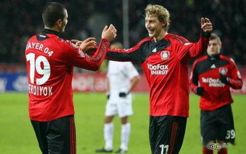 弗赖堡积极训练,施特赖希要求保持专注,弗赖堡位置