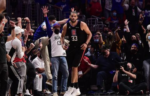 快船巴图姆状态回升,泰伦卢盼其多贡献,快船巴图姆合同