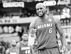 热火主场首秀引关注,巴特勒盼用胜利回馈球迷,热火准备为巴特勒提供顶薪续约合同