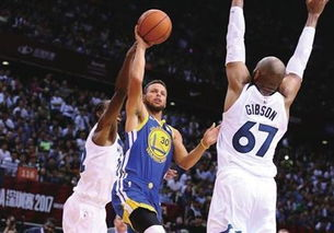 勇士球员参加综艺节目,库里展现幽默一面,勇士成员库里