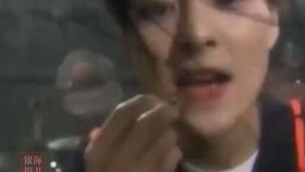 三、未删减版本中的文化内涵