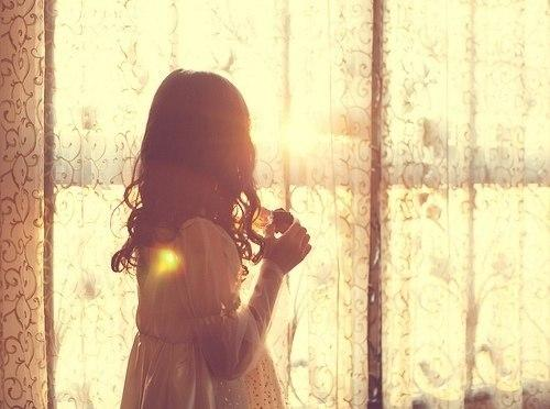 二、微笑的情感表达及其深度