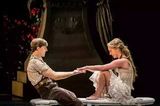 三、睡美人在现代社会的映射