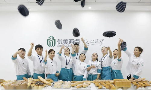 三、角色发展与技能解析