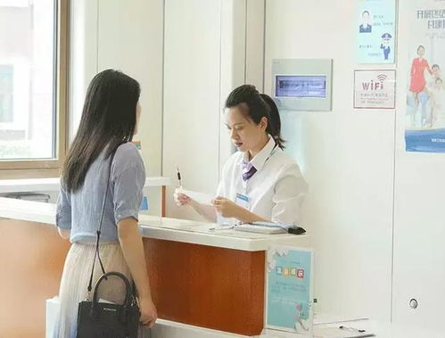 客户服务与社区建设表现