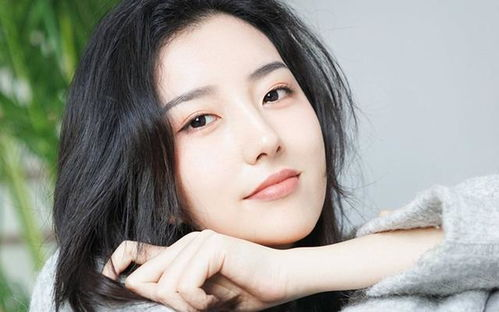 田中瞳作品的情感深度