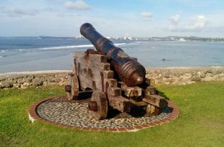 战争片的魅力与历史价值