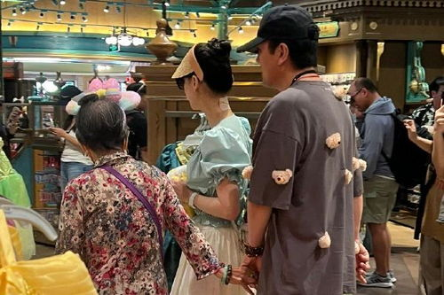 年轻母亲电影的社区讨论