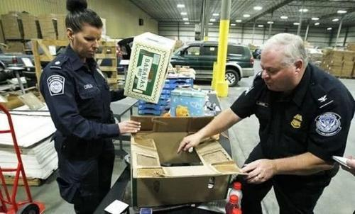 美国海关对低申报货物的定向查验机制解析