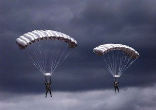 私服概念与999系列定位