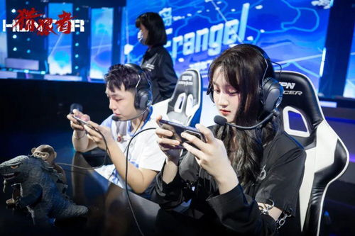 四、免费电视剧中的女性角色与观众互动