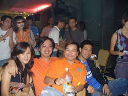 四、论坛和社区