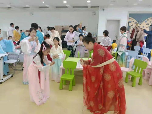 三、文学影响与文化遗产