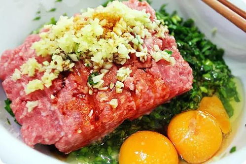 三、饺子馅的搭配与调味