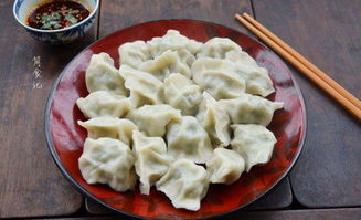 四、饺子的包制技巧