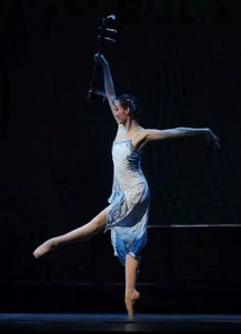 一、选择合适的舞蹈教学资源