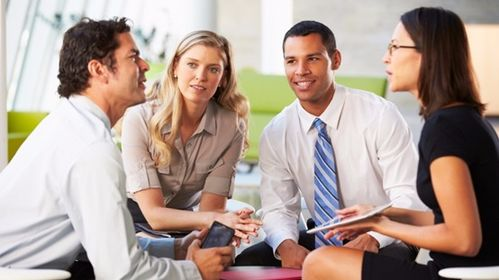 二、初次的交谈：心灵的触碰