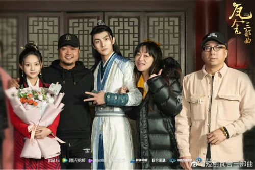 一、短剧的魅力与分手的轻松诠释