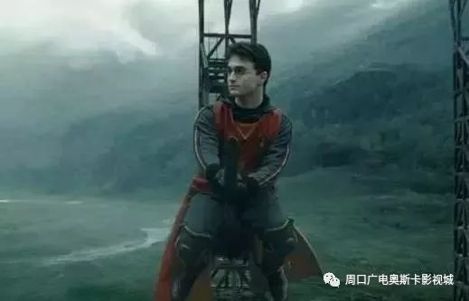 三、恐怖电影中的特效技术