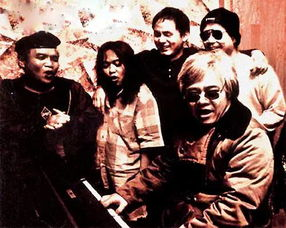 二、囚禁背后的故事