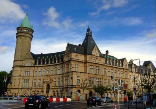 亚马逊德国总部与欧洲核心：卢森堡的法律实体与慕尼黑运营枢纽