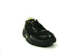 二、阿迪达斯（Adidas）——德国运动鞋品牌的代表