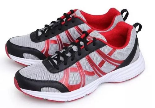 三、运动奢华：高端运动鞋