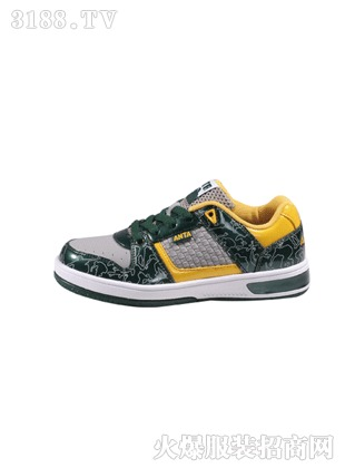 三、第二名：安踏儿童（ANTA Kids）