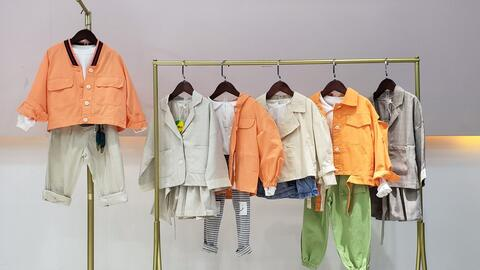 三、评估童装货源的质量与价格