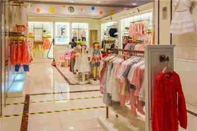 一、品牌童装加盟的市场前景