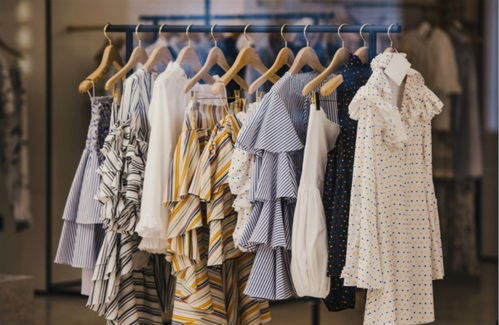 一、服装批发厂家的市场定位