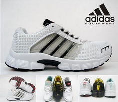 三、阿迪达斯（Adidas）- 时尚运动融合