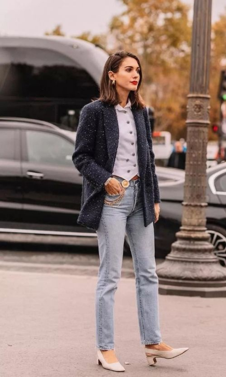 一、经典搭配：西装外套+牛仔裤