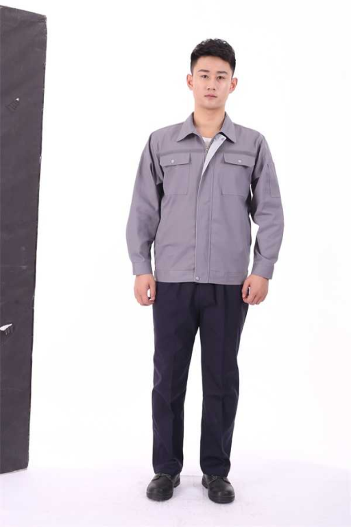 三、选择合适的工服材质