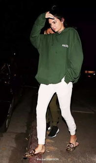 三、搭配技巧：如何正确搭配高端品牌服饰