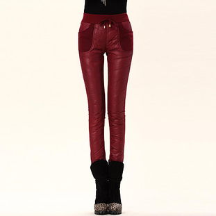 一、最新款女士羽绒裤的设计特点